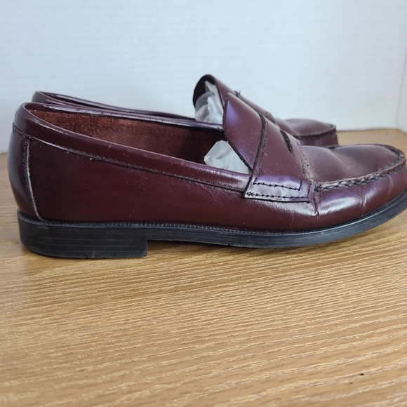 G.H. Bass Larson Weejuns Styled Dress Shoes, Size: 4, Color: Burgundy - Picture 11 of 14